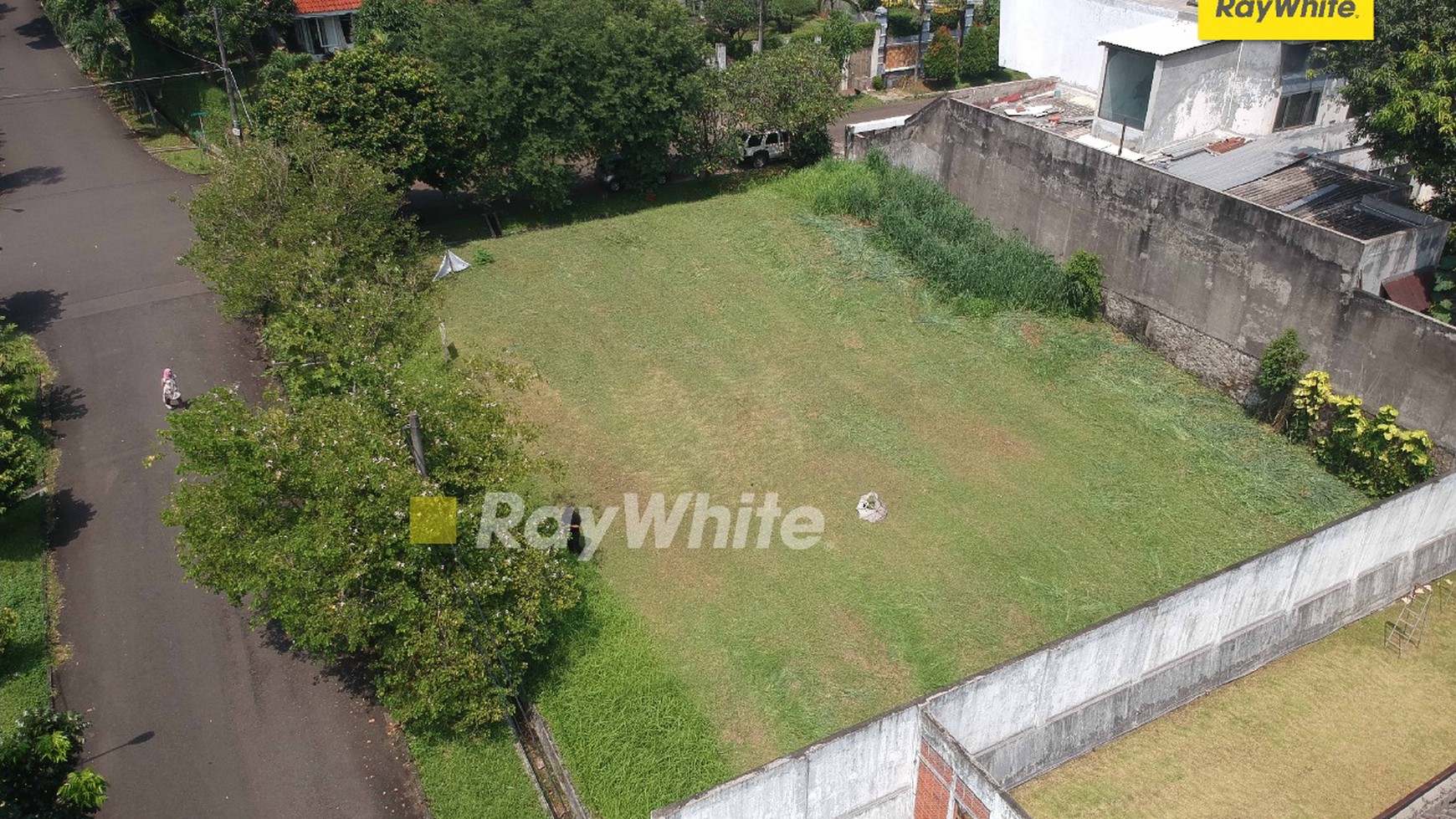 Tanah Kavling Dalam Komplek Elite Di Cinere