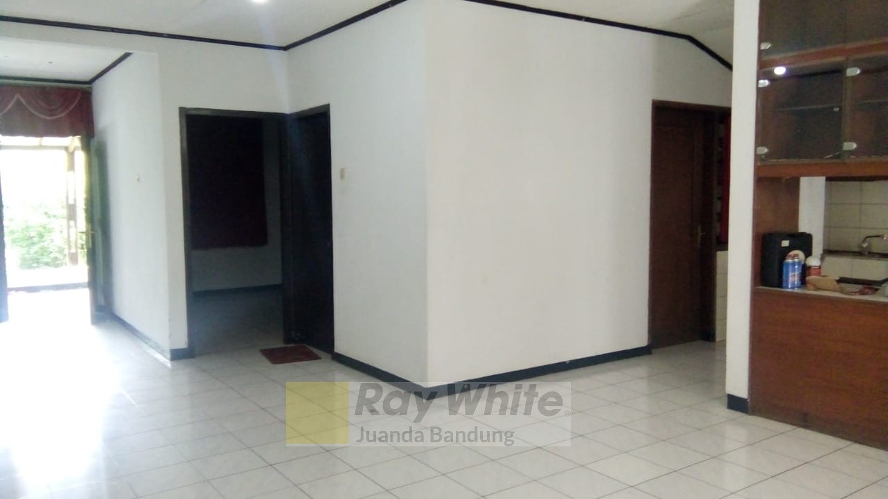 Cocok untuk Kantor/usaha di mainroad antapani