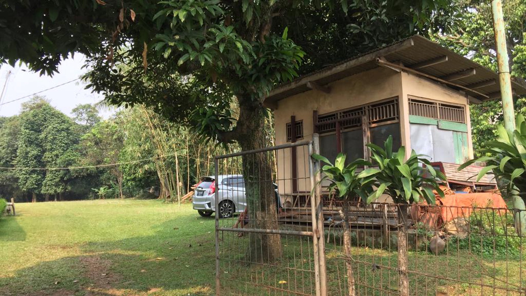 Kavling besar Lokasi strategis di Jl. Raya Parung