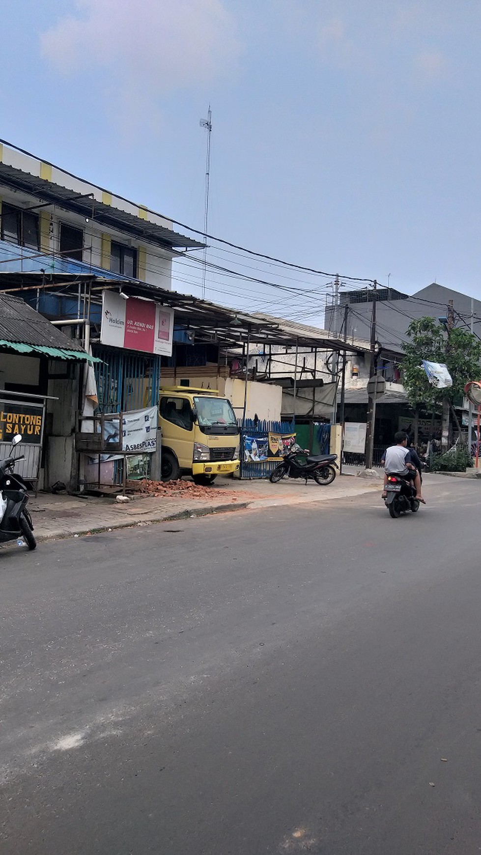 Lokasi cocok untuk usaha dan tempat tinggal