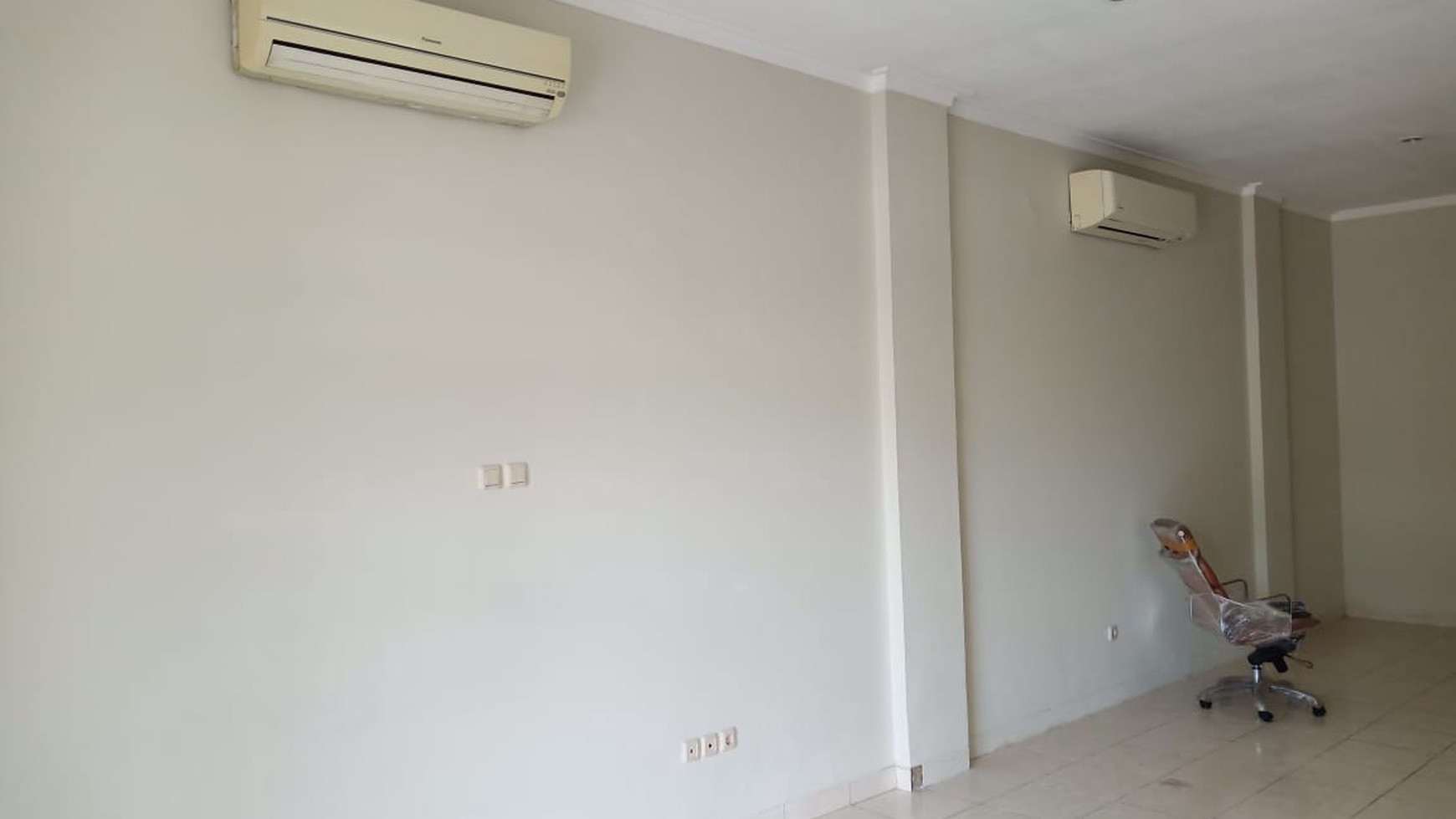 Disewakan Ruko 3 Lantai di Royal Spring Pasar Minggu