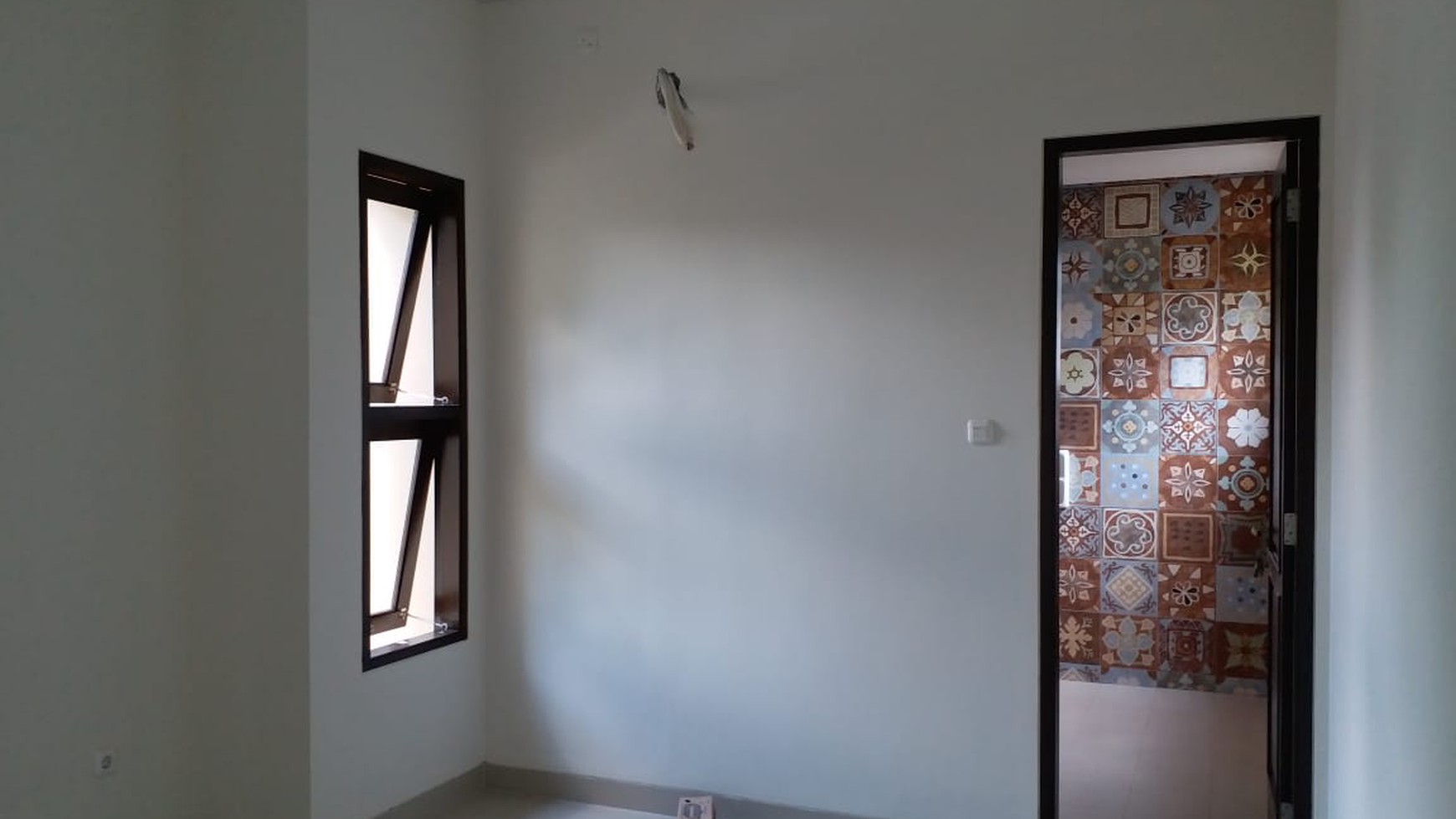 Rumah Siap Huni, Interior Elegan, Hunian Nyaman dan Asri @Jl Pertanian (Dekat Taman Permata Bintaro)