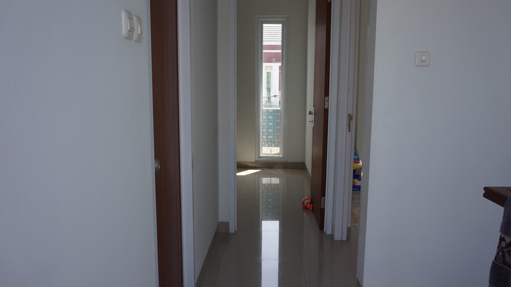Rumah baru tipe 88 Taman Kopo Katapang