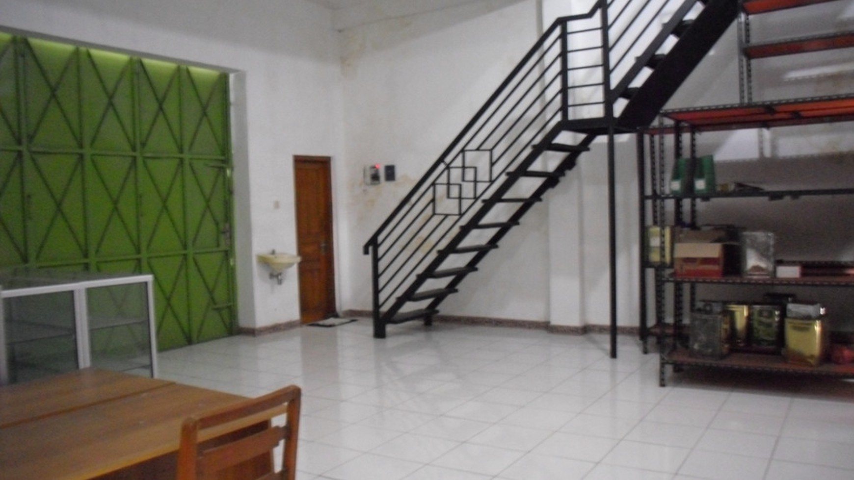 GUDANG DILOKASI STRATEGIS, TEPAT DIPINGGIR JL RAYA YOGYA-SOLO