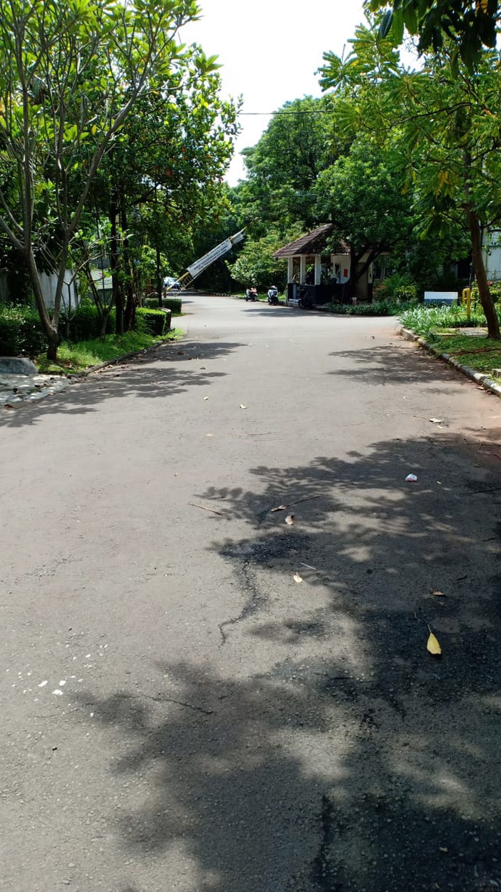 Rumah Siap Huni,Bagus di Bintaro Jaya 2