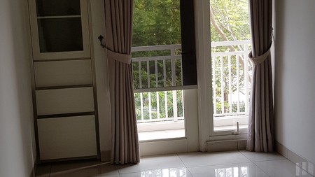 Town House Sherwood Kelapa Gading bebas banjir dan Fasiltas kolam renang