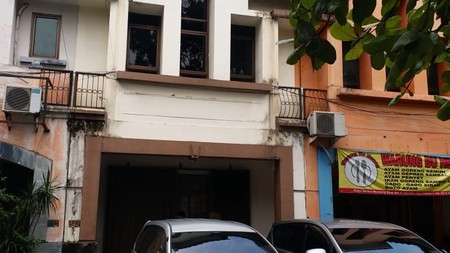 Ruko Siap Pakai, Full Furnish (Partisi), dan Lokasi Strategis @Ruko Sentra Menteng, Bintaro