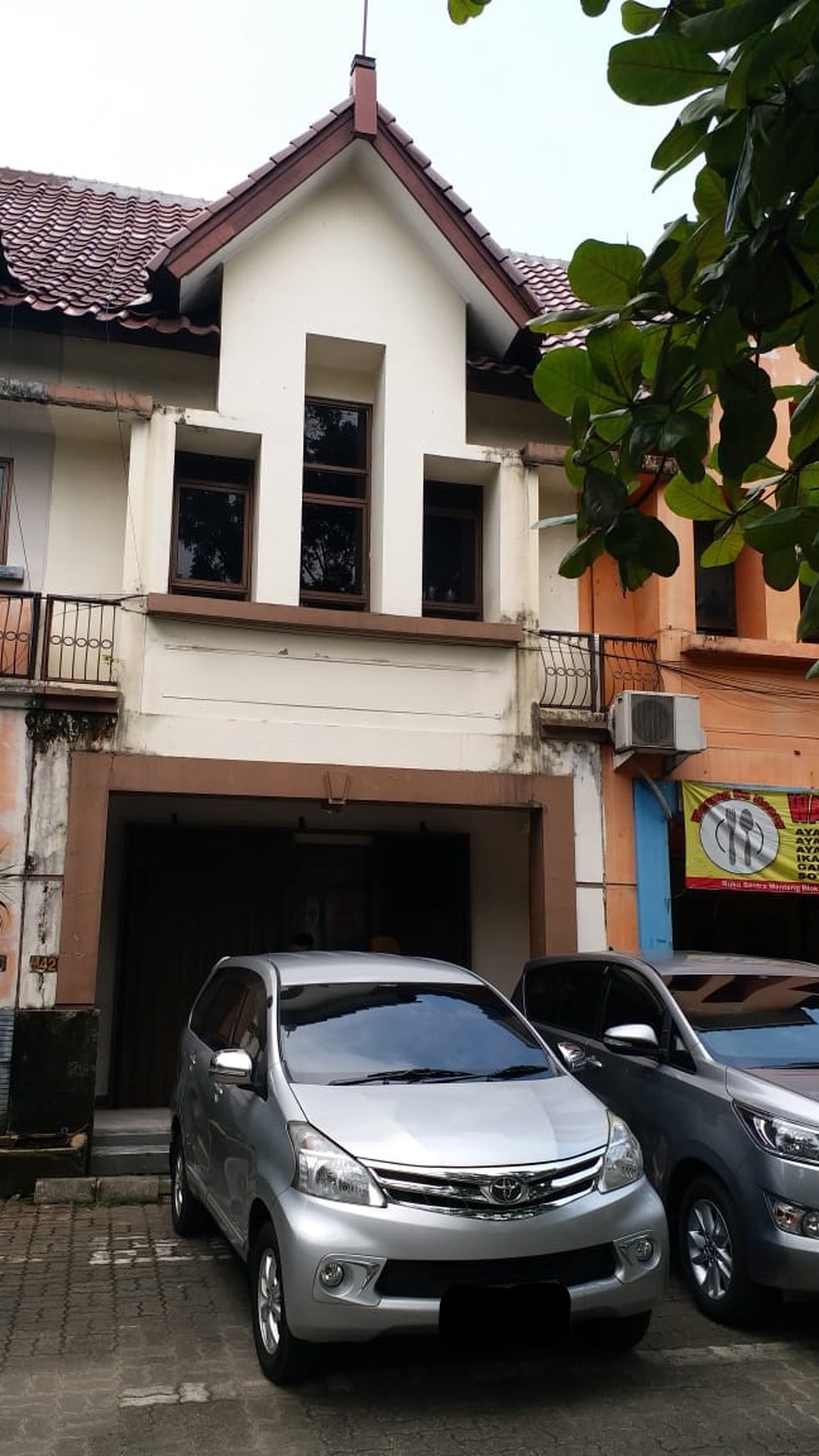 Ruko Siap Pakai, Full Furnish (Partisi), dan Lokasi Strategis @Ruko Sentra Menteng, Bintaro