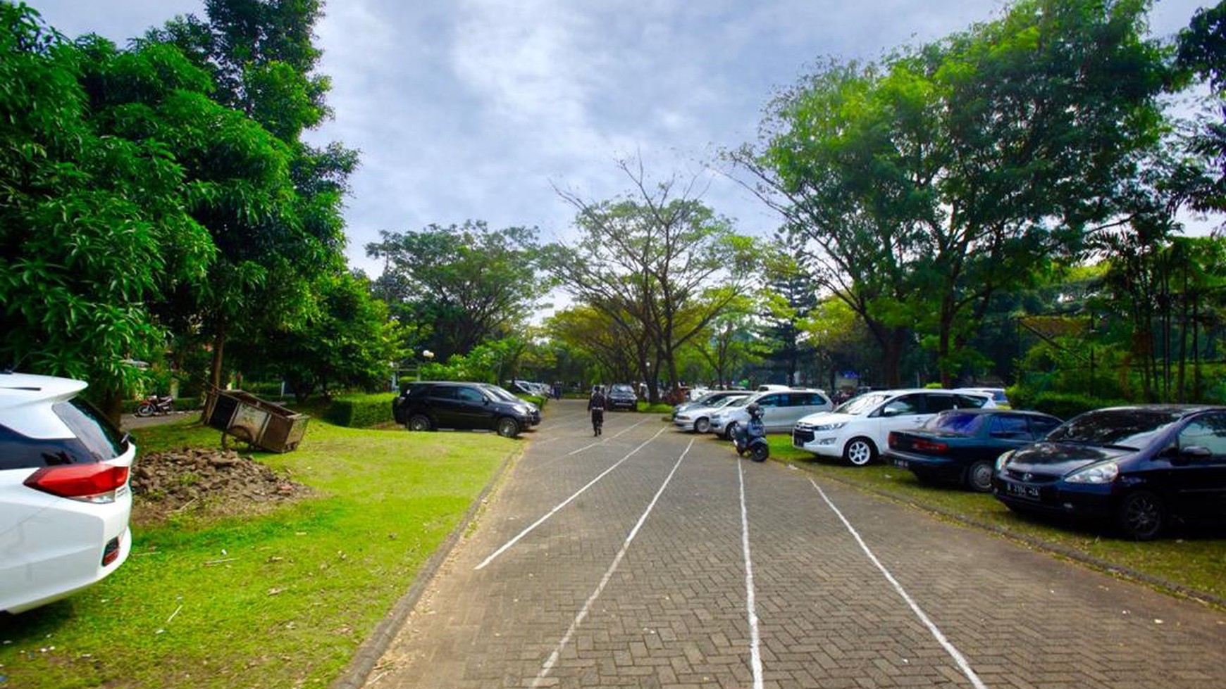 Rumah Siap Huni, Lokasi Strategis, dan Hunian Nyaman @Mandar, Bintaro Sektor 3
