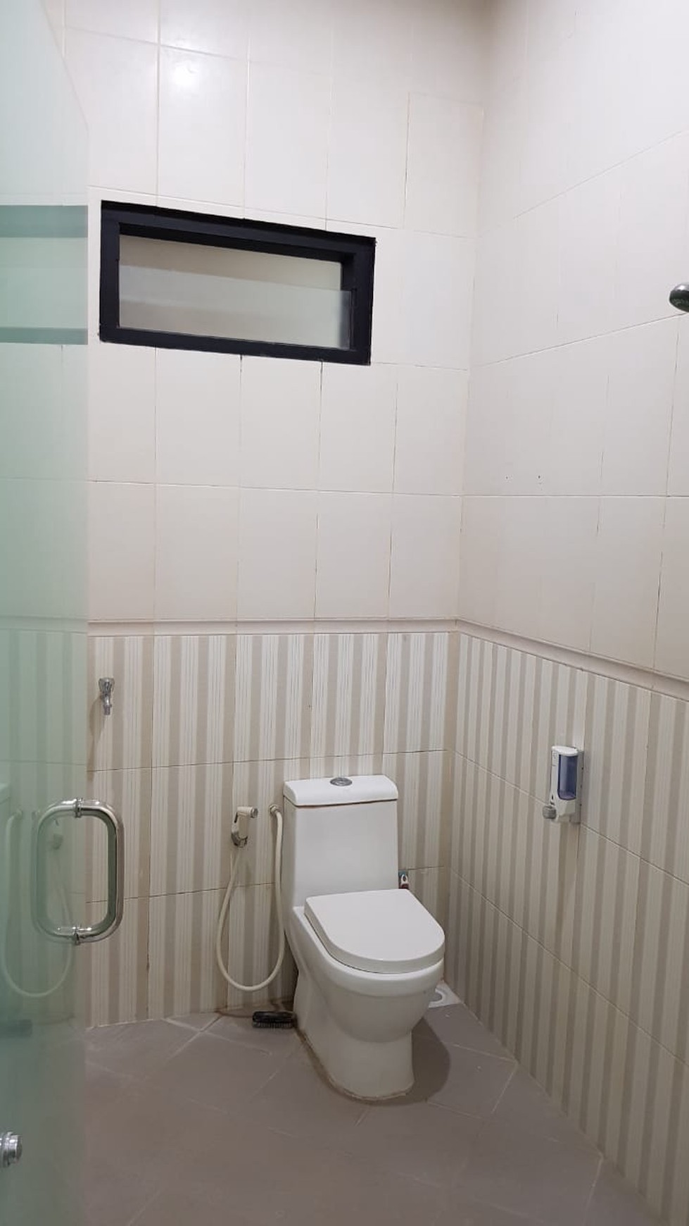 Rumah Dijual Darmo Baru Barat 2 LantaiDesain Cantik Minimalis