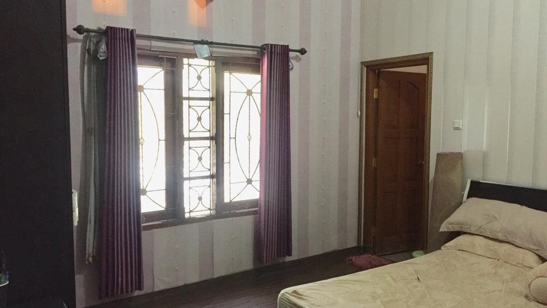 RUMAH DENGAN DESAIN BANGUNAN KLASIK, DI TENGAH KOTA YOGYAKARTA
