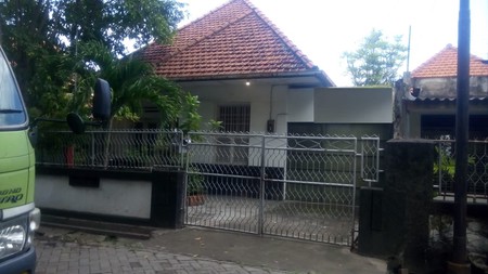 Rumah Tambaksari Model Lama Lingkungan Bagus