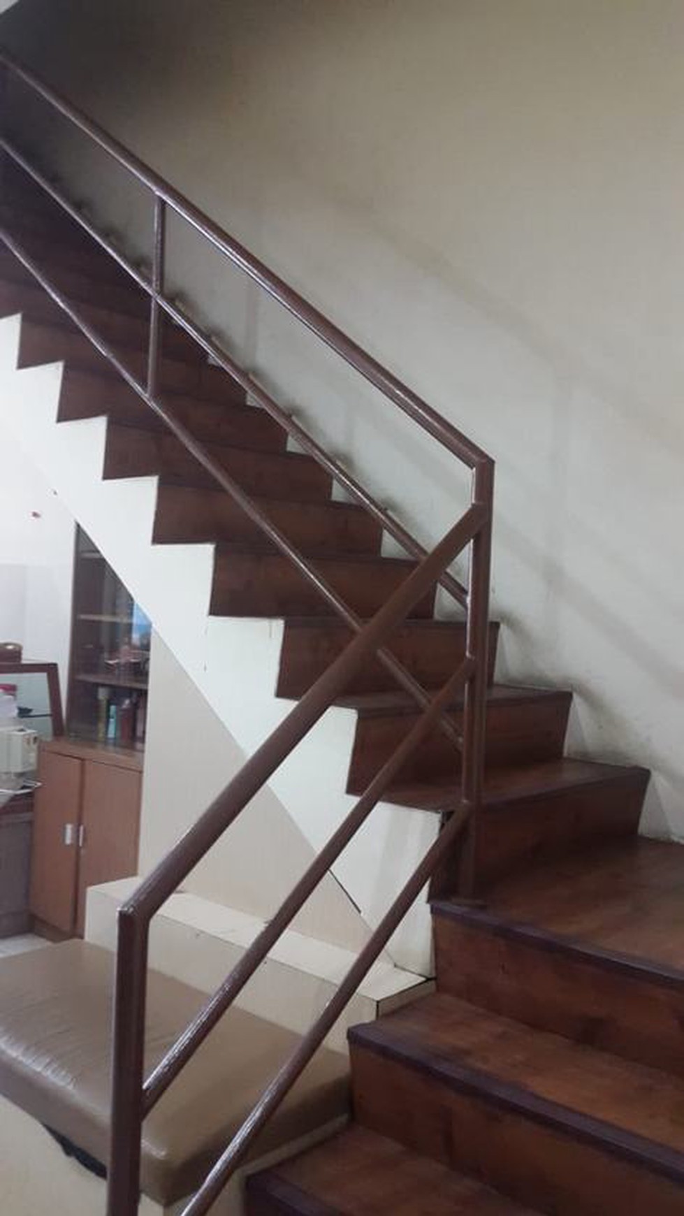 Dijual Ruko 3.5 lt, Strategis, murah, siap huni