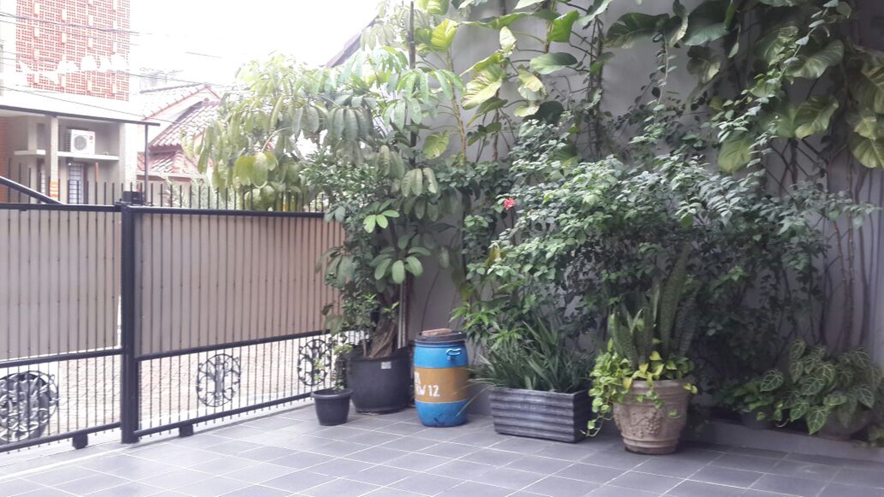 Rumah bagus,siap huni di Villa Bintaro Regency