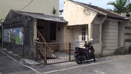 RUMAH TINGGAL DEKAT PUSKESMAS CC, DAN KAMPUS AMIKOM