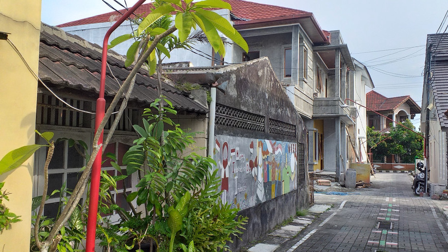 RUMAH TINGGAL DEKAT PUSKESMAS CC, DAN KAMPUS AMIKOM