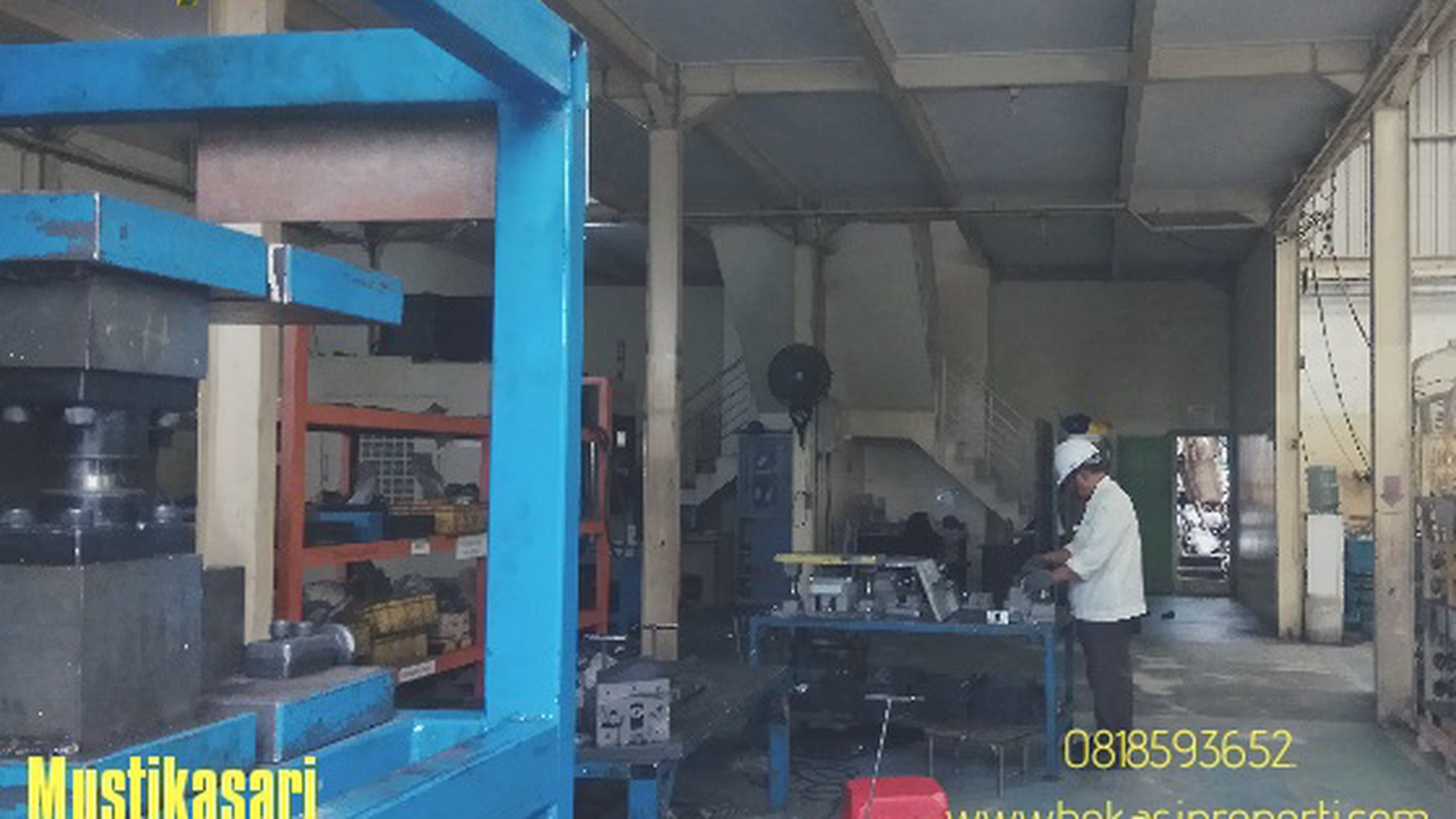 Mustika Sari Bekasi Dijual Workshop Strategis Bangunan Kokoh.