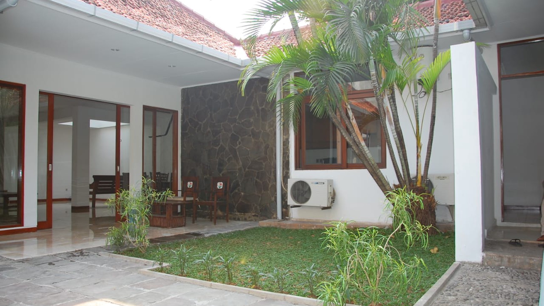 DIJUAL CEPAT : Menteng - Jl. Mangunsarkoro - Prime Area
