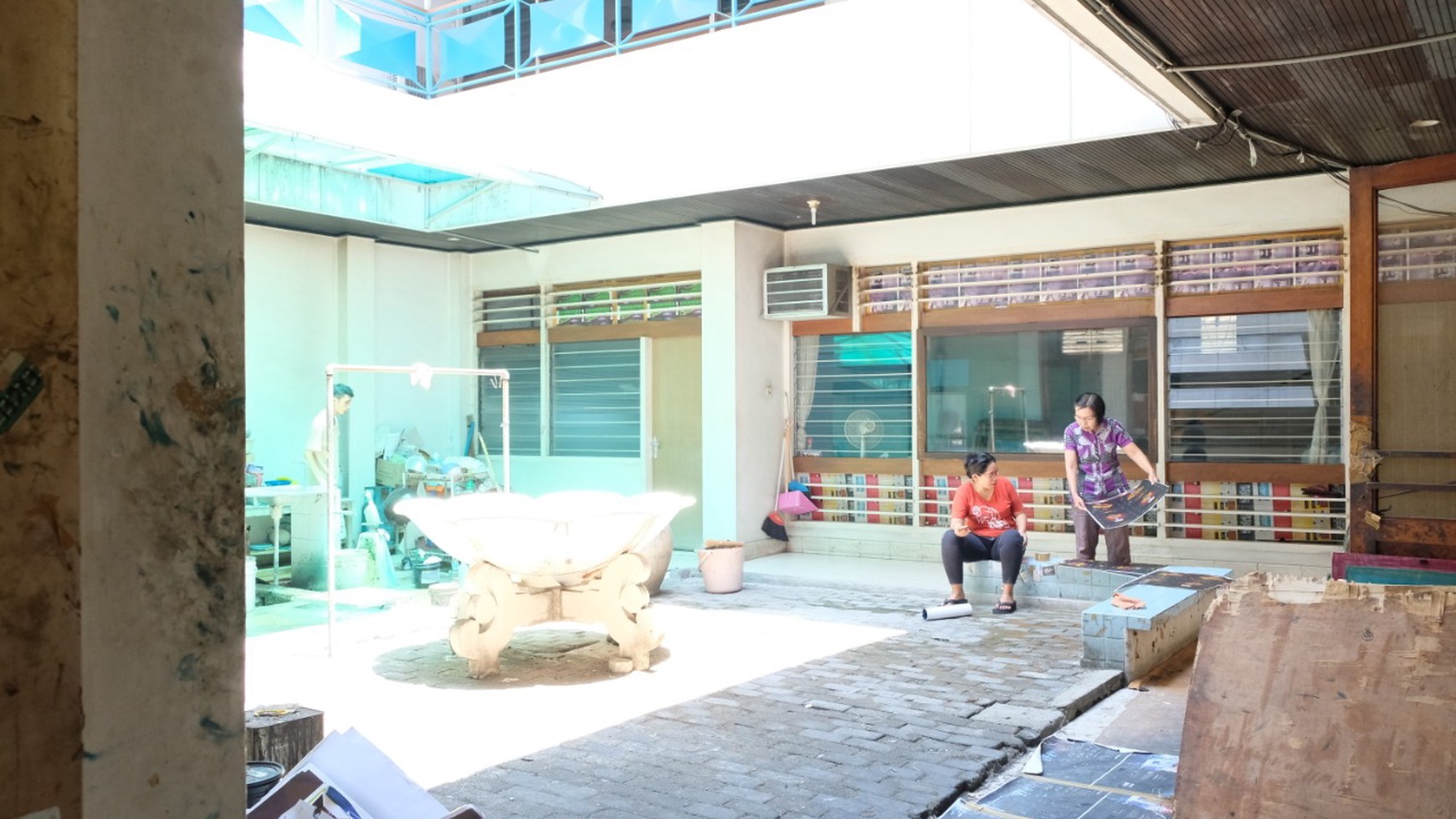 Dijual Rumah + Ruko kedungdoro nol jalan raya sangat strategis