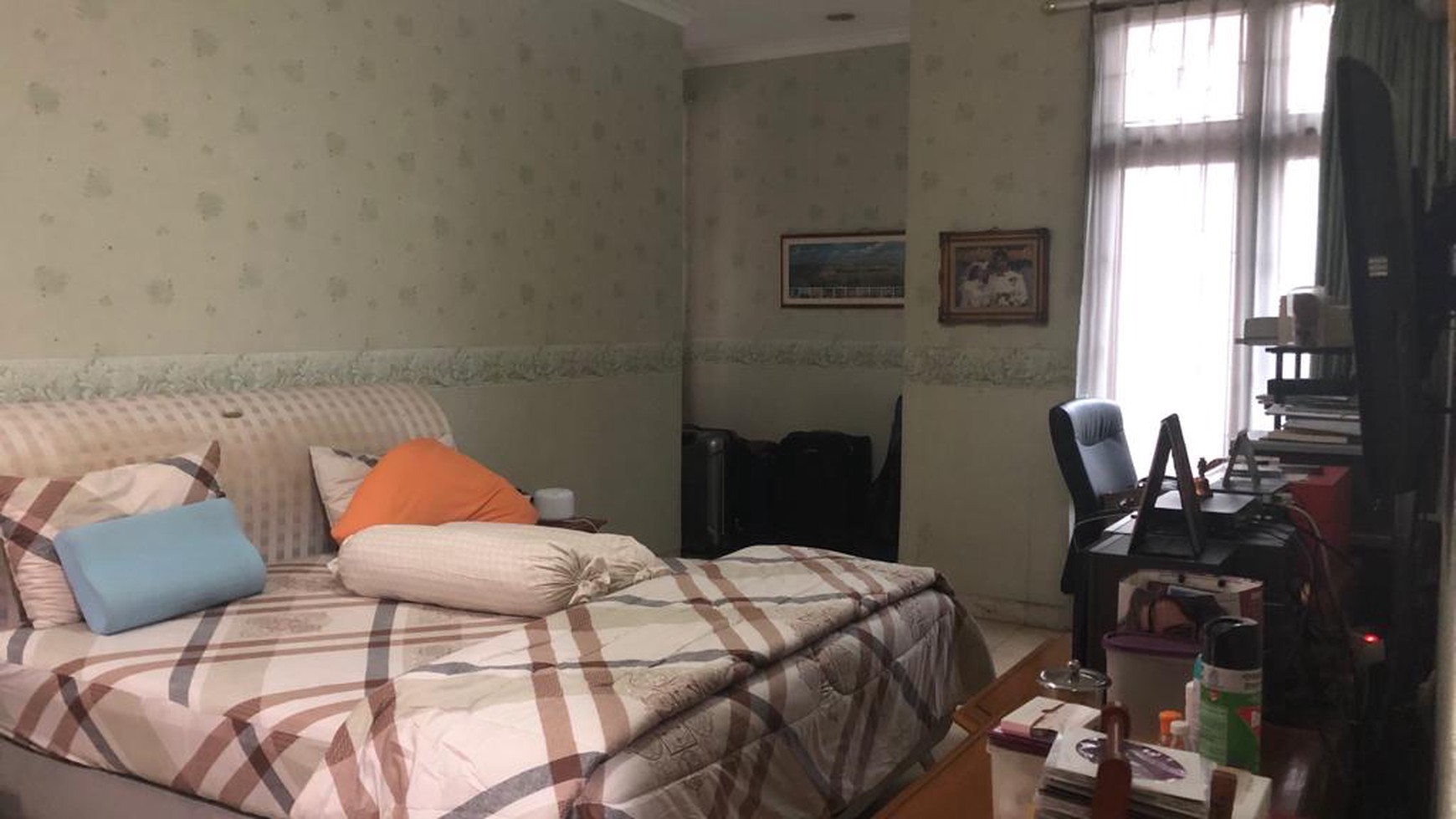 Dijual Rumah Asri di Jl. Praja Dalam, Arteri Pondok Indah, Kebayoran Lama, Jakarta Selatan