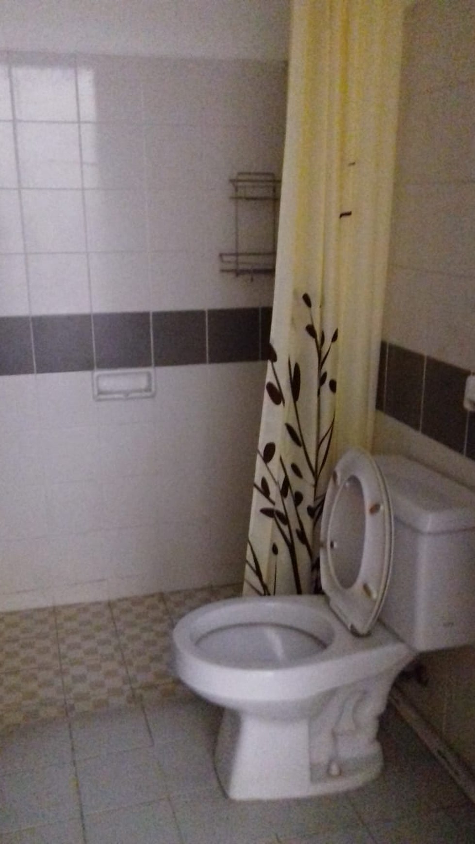 Rumah siap huni Lokasi strategis Anggrek Loka