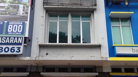 Ruko siap pakai Tol boulevard