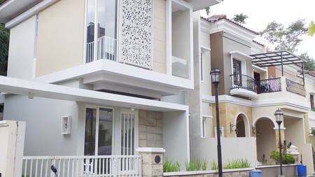 HUNIAN MODERN MINIMALIS DI PERUM CASA BELLA, DEKAT UPN.