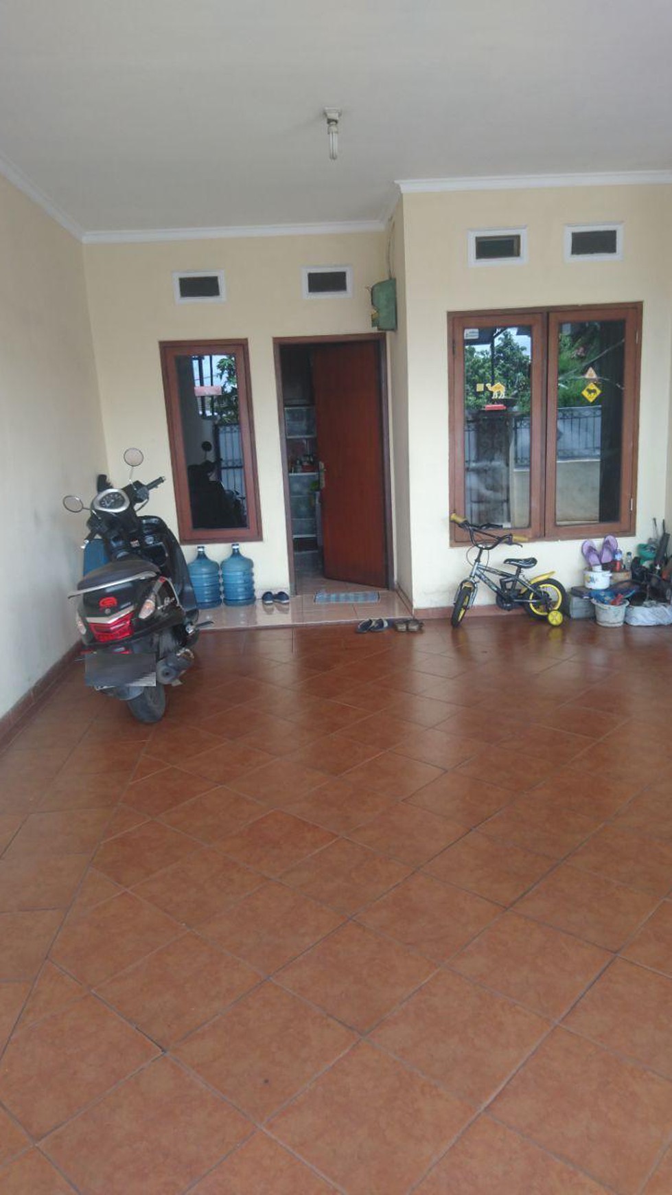 Rumah Siap huni,lokasi oke di Petukangan