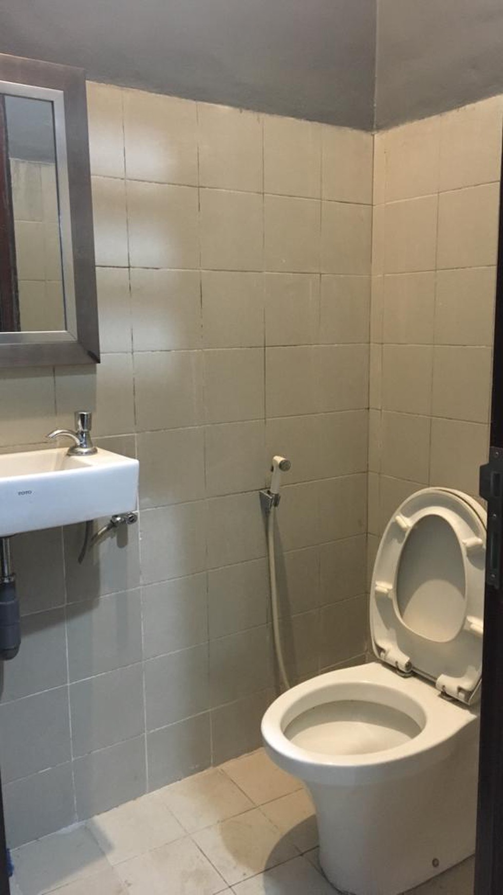 Rumah dalam cluster,minimalis di Bintaro Jaya 9