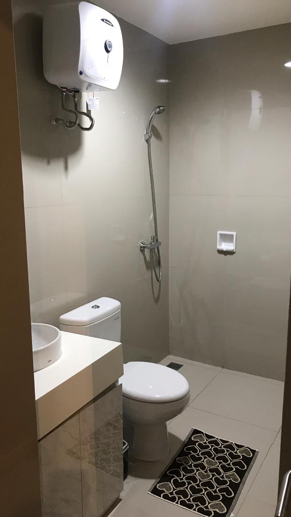 Dijual Apartemen Siap Huni, Lokasi Strategis @Apartemen Tree Park, BSD