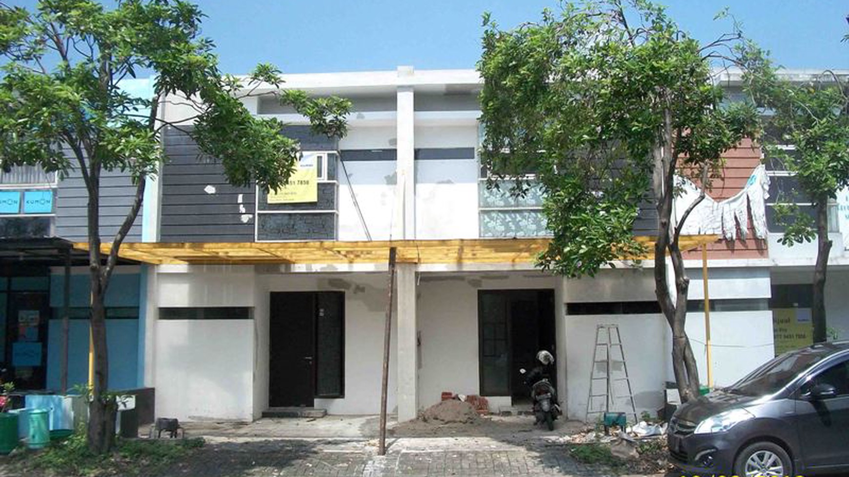 Jual Town House 2 Lantai, Baru Gress, Minimalis, Siap Huni, Bisa untuk Rumah Tinggal/Kantor (2 unit rumah jadi satu) - PP -