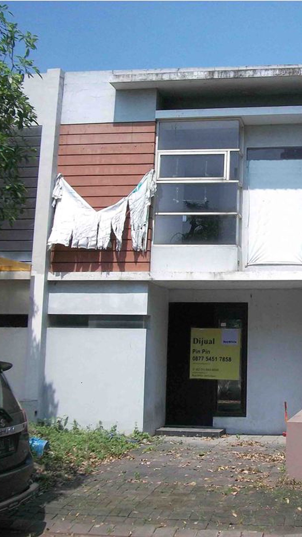 Jual Town House 2 Lantai, Baru Gress, Minimalis, Siap Huni, Bisa untuk Rumah Tinggal/Kantor - PP -