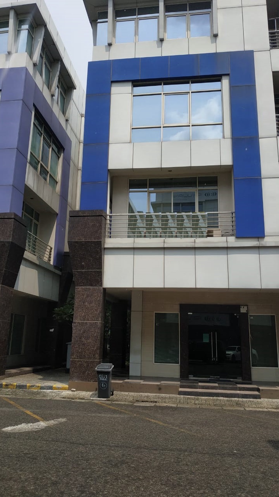 Ruko 4 Lantai ,Bagus ,harga nego di Kirana Boutiq Kelapa Gading.