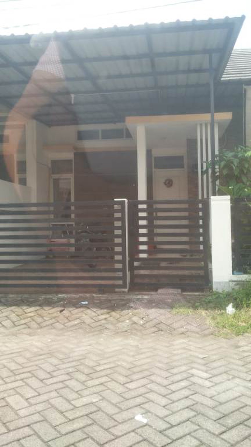 Rumah di Perum Grand Royal Regency, Sidoarjo
