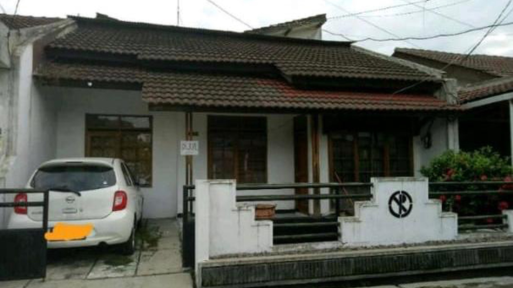 Rumah 10 kamar dekat Superindo Taman Kopo Indah