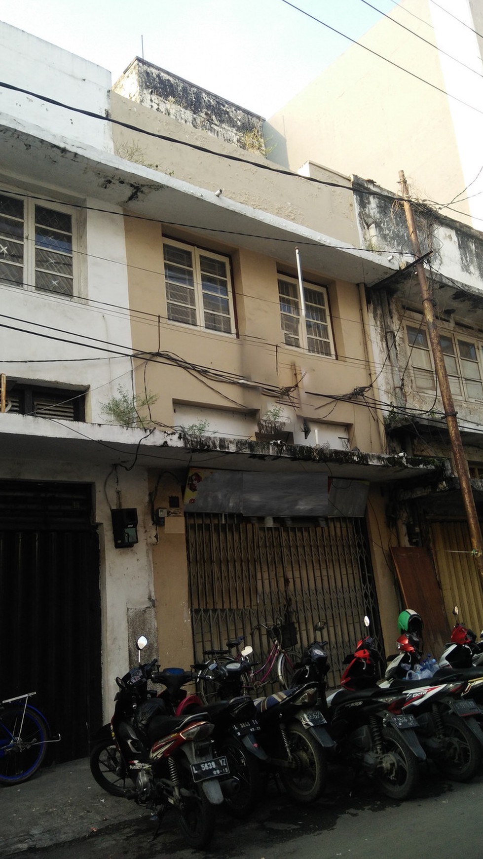 Ruko jalan Kopi dekat jembatan merah