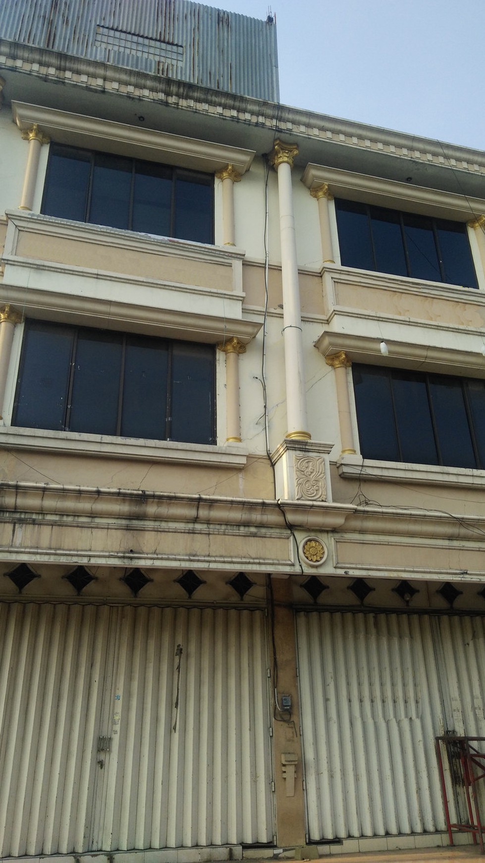 Ruko Kenjeran strategis