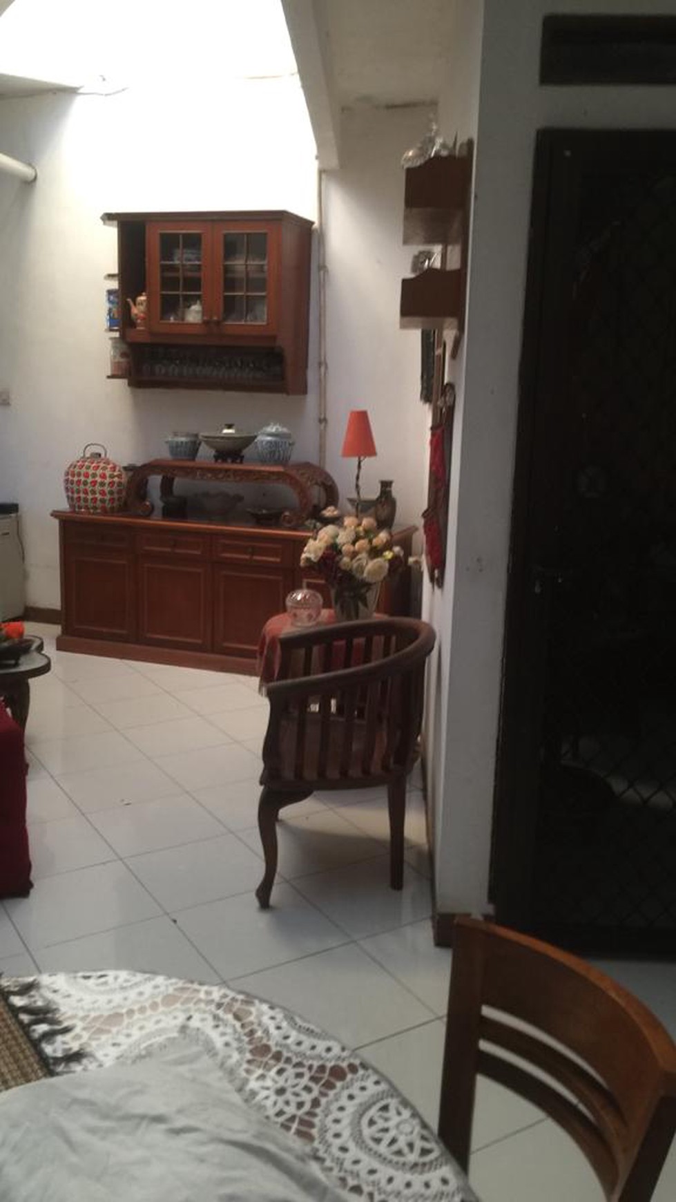 Rumah Asri Siap Huni, Lokasi Strategis, dan Hunian Nyaman posisi Hook @Graha Bintaro