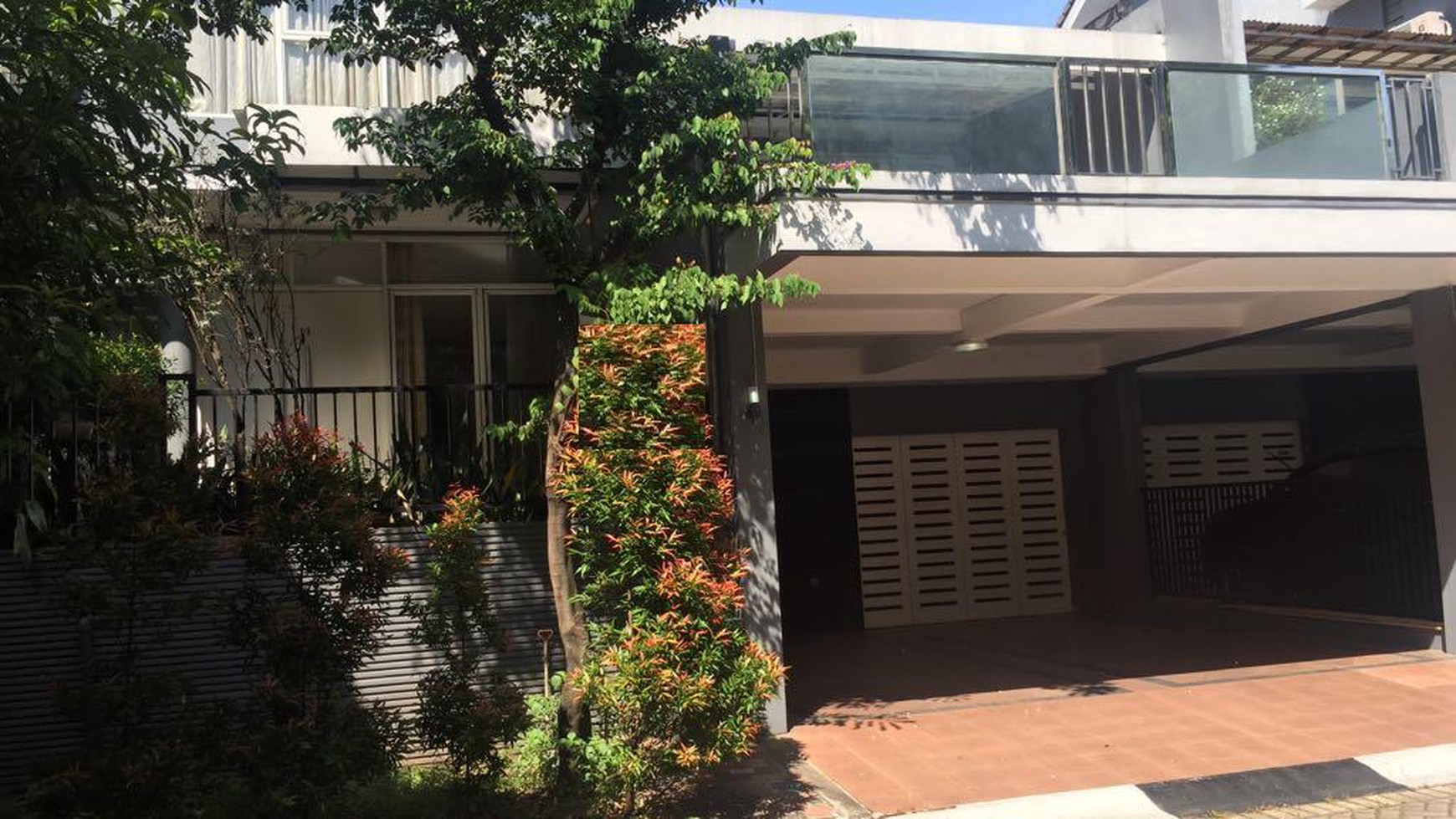 Rumah standar 2lantai,dalam cluster di Bintaro Jaya 7