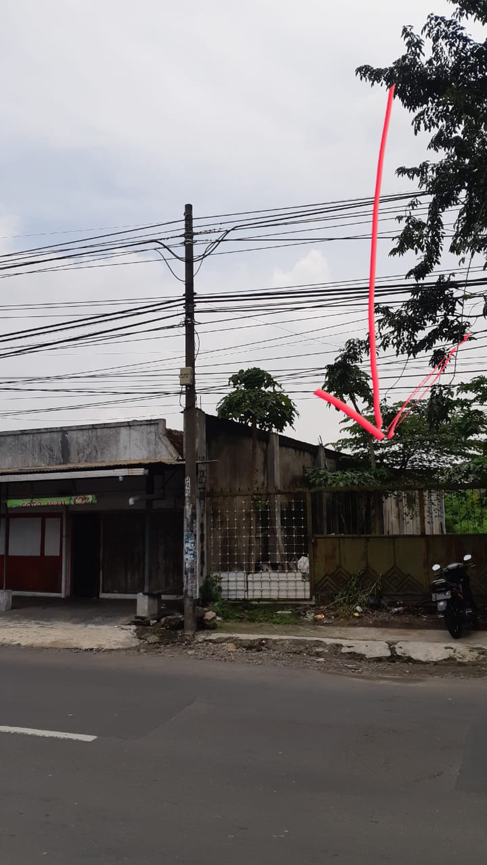 Tanah Raya Menganti strategis