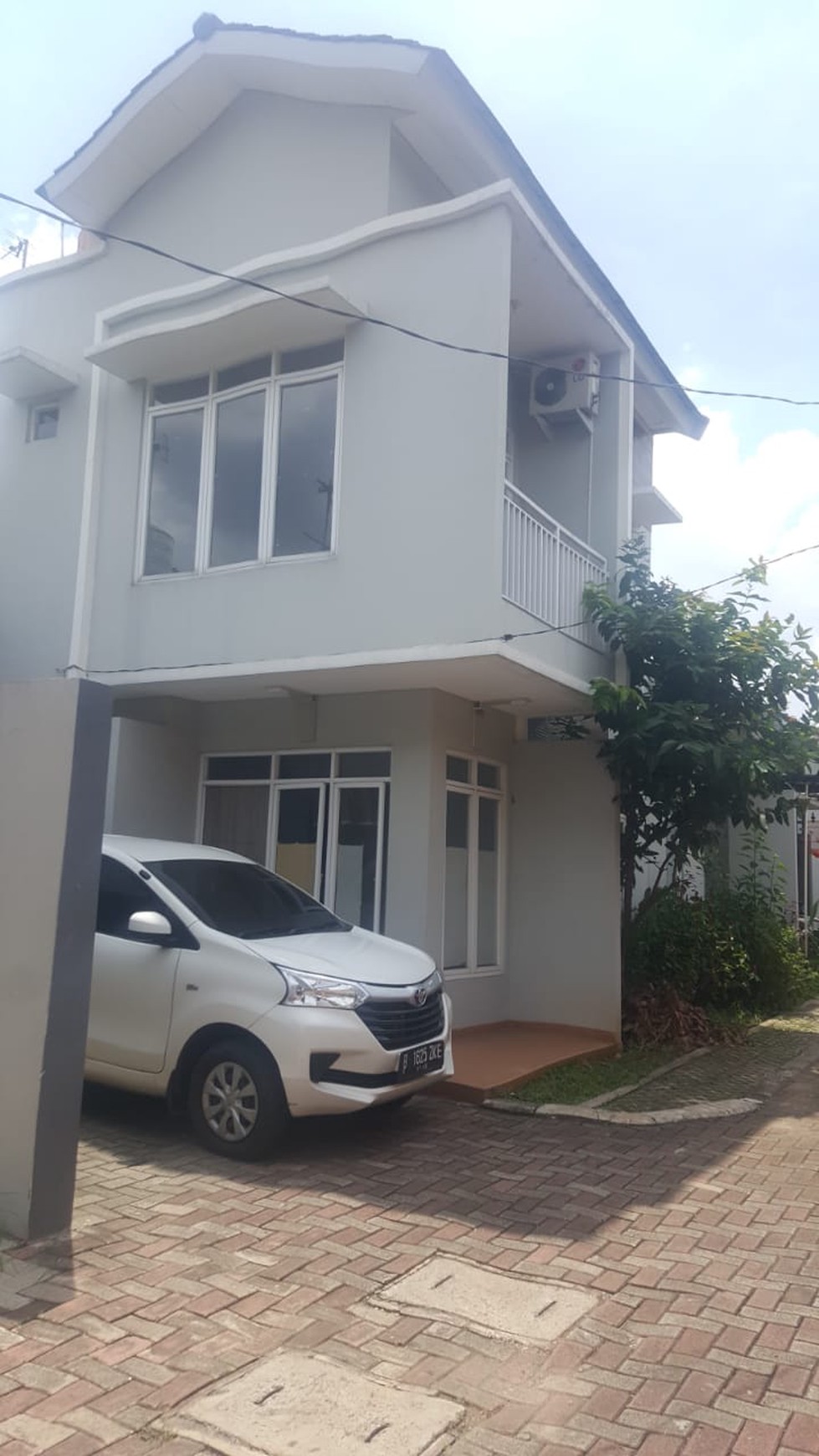 Rumah Impian Keluarga Bahagia