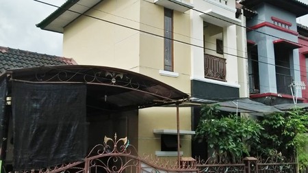 RUMAH TINGGAL STRATEGIS, DI PERUMAHAN PESONA ANINDYA