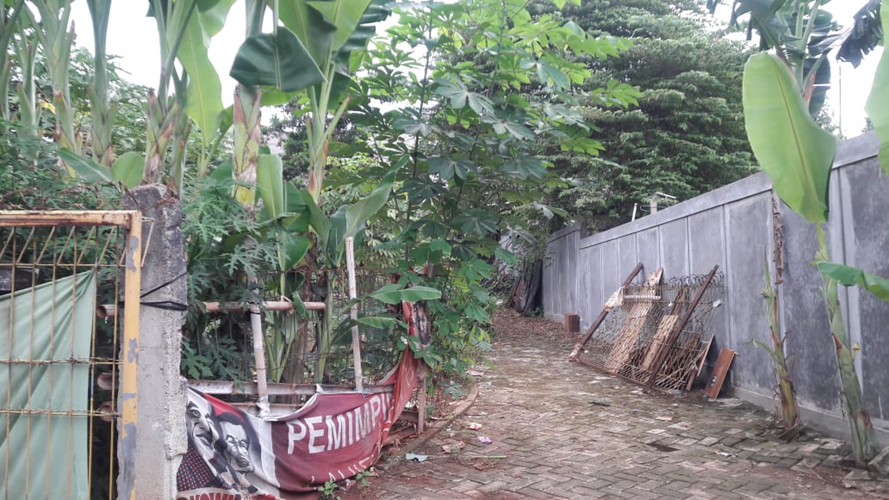 Dijual Kavling Luas, Cocok untuk Dibuat Kontarakan @Jl AMD, Ciputat