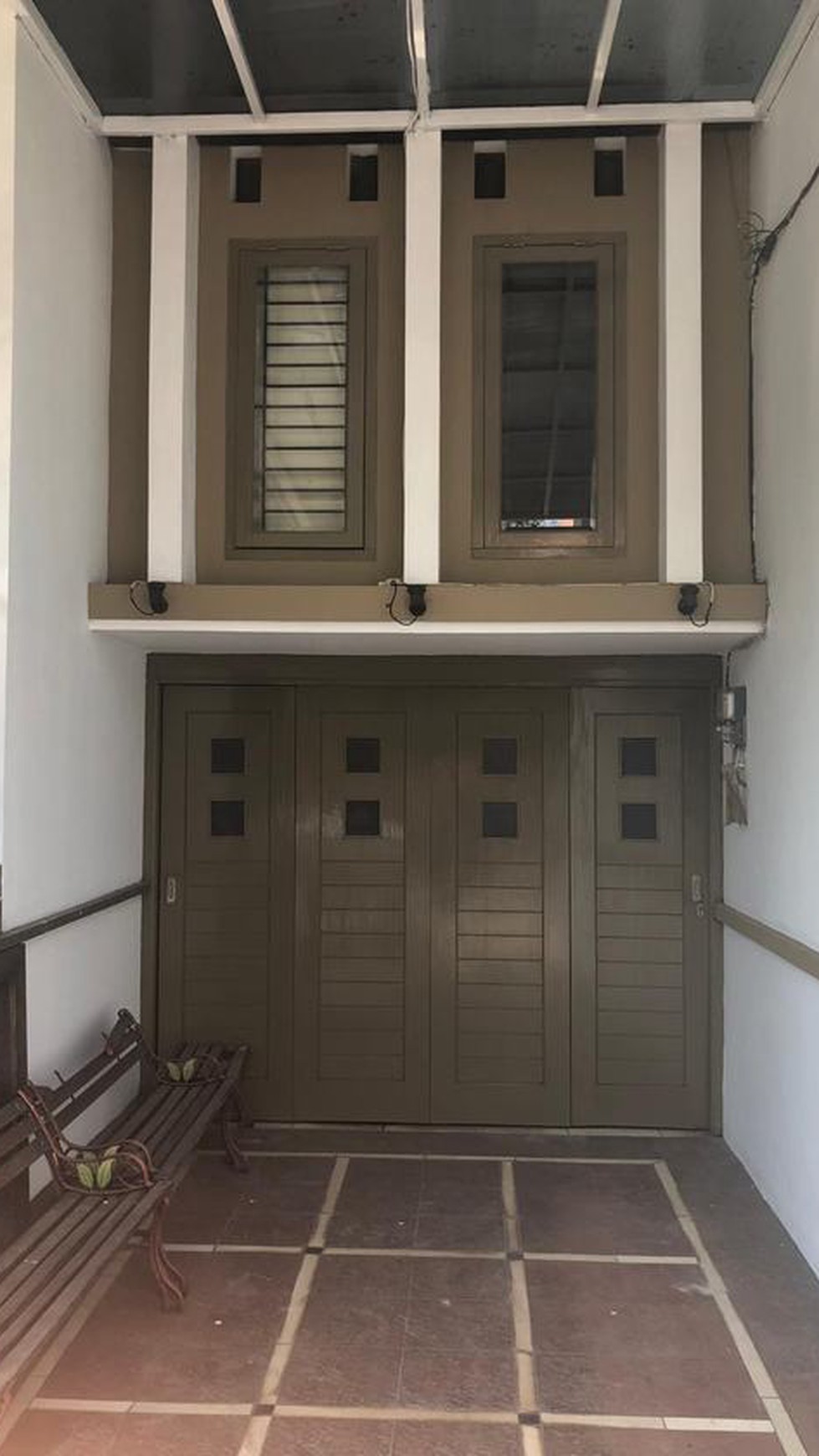 Dijual rumah di Komplek Setneg, harga bisa dinego, strategis, siap huni