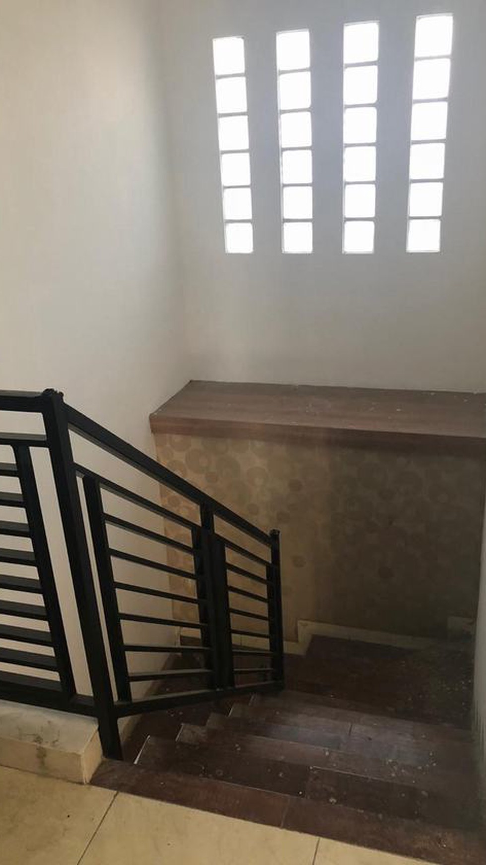 Dijual rumah di Komplek Setneg, harga bisa dinego, strategis, siap huni