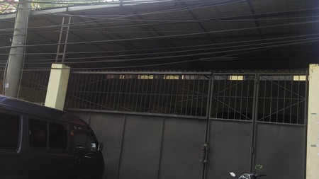 Gudang Kenjeran luas 700-an