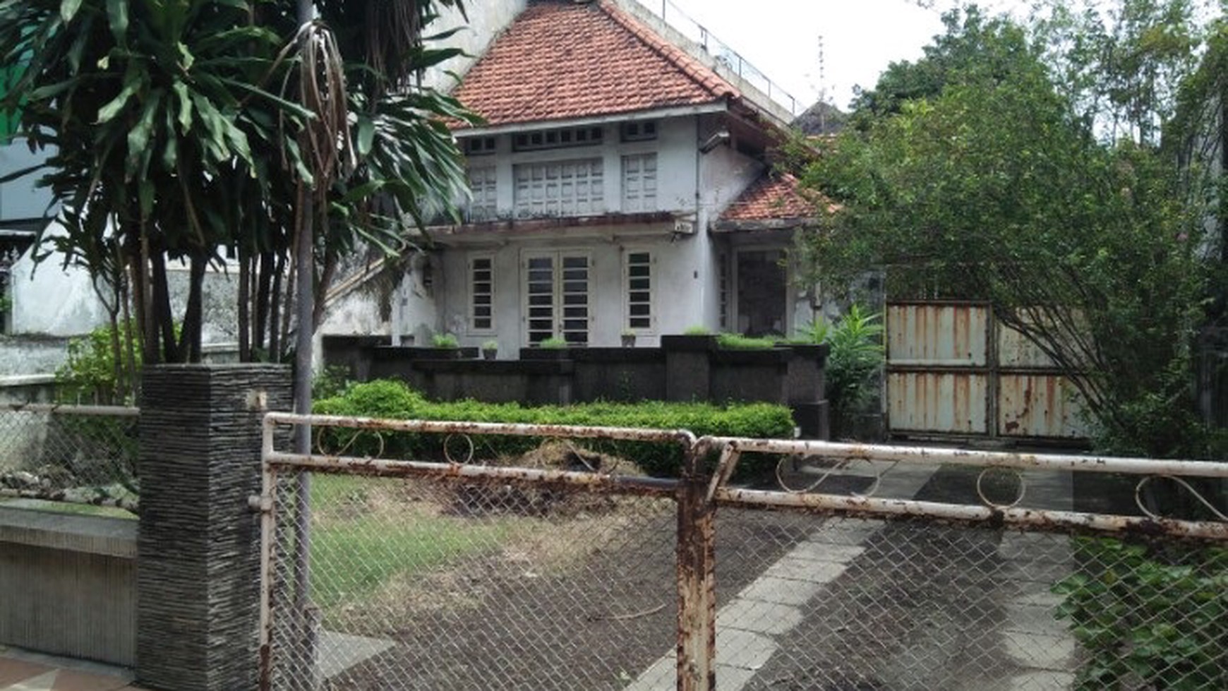 Rumah Nol Jalan Raya Diponegoro
