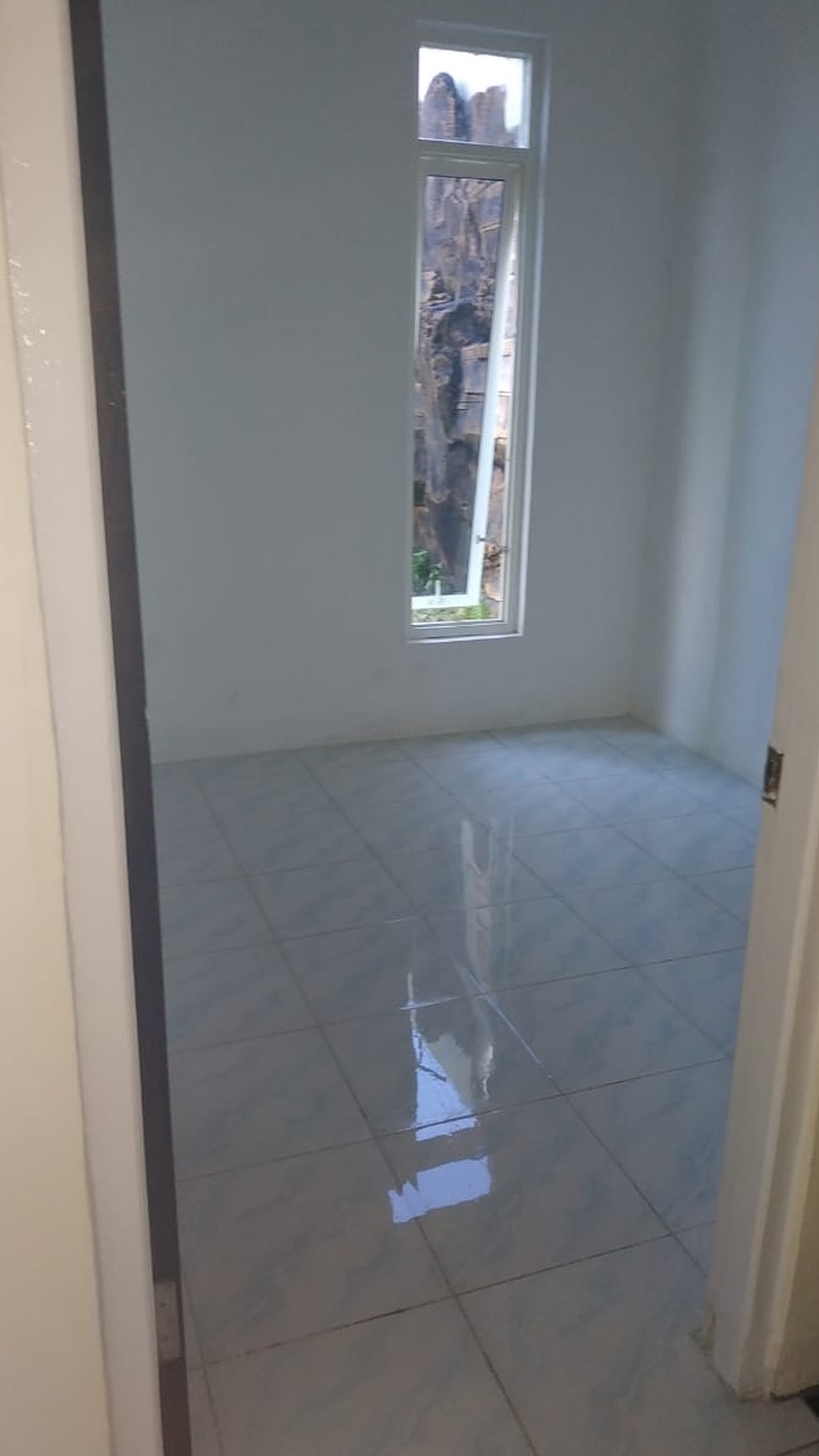 Rumah Menganti satelit indah siap huni