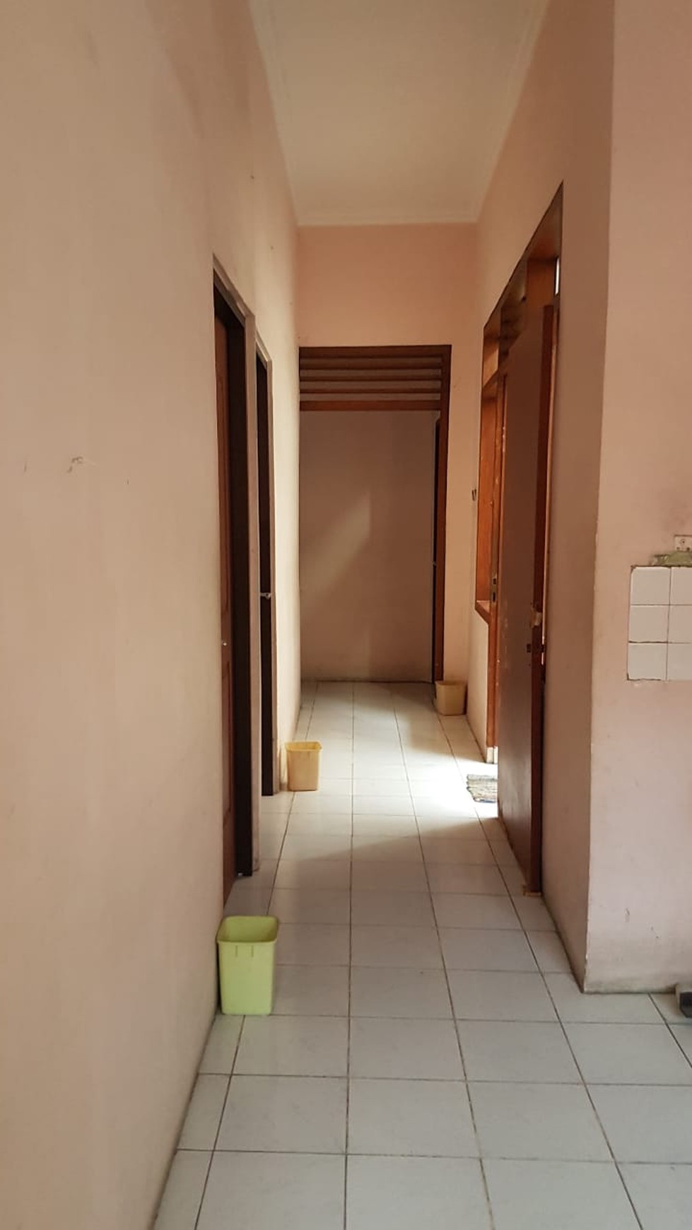 Rumah 2 Lantai Tempel Sukorejo