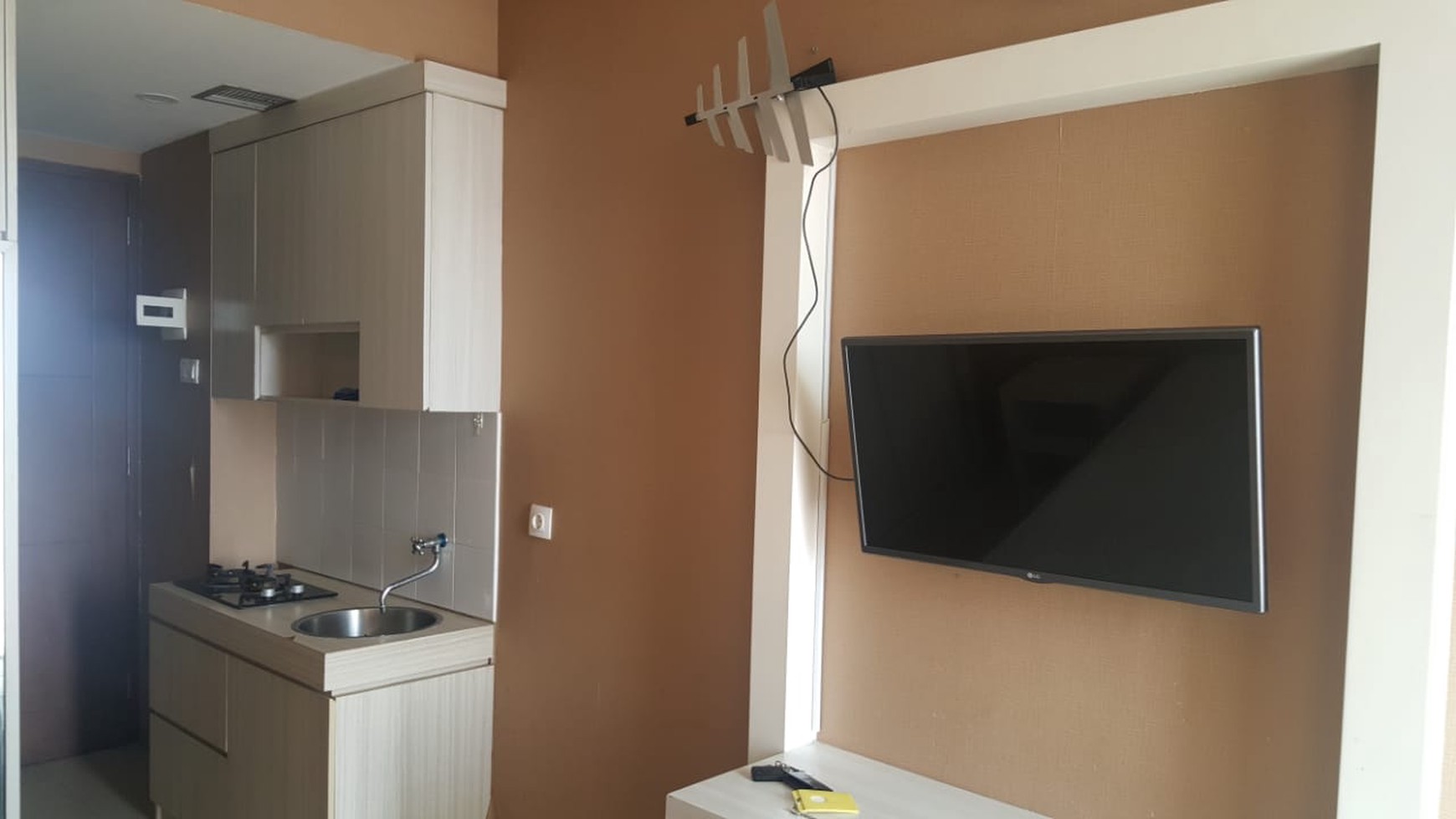 Apartemen full furnished di seturan sleman yogyakarta dekat kampus STIE YKPN, ATmajaya,UII sleman yogyakarta